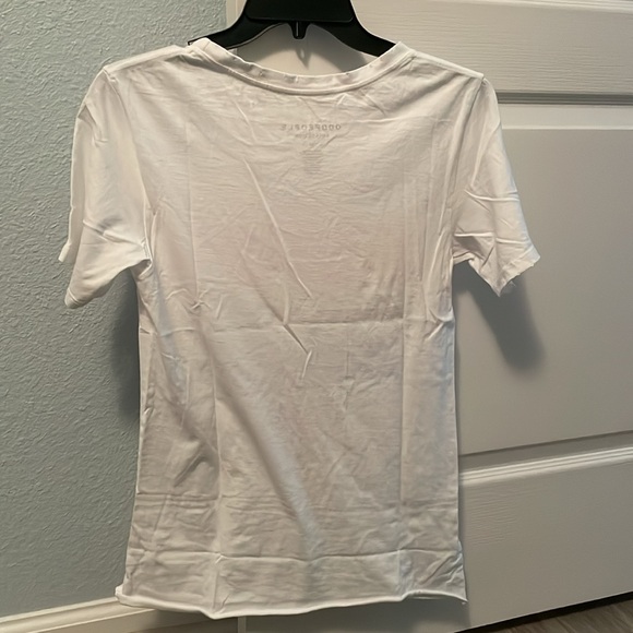 NWOT Odd People (Recycled Karma) British Invasion women’s graphic tee, size XS - Picture 4 of 4